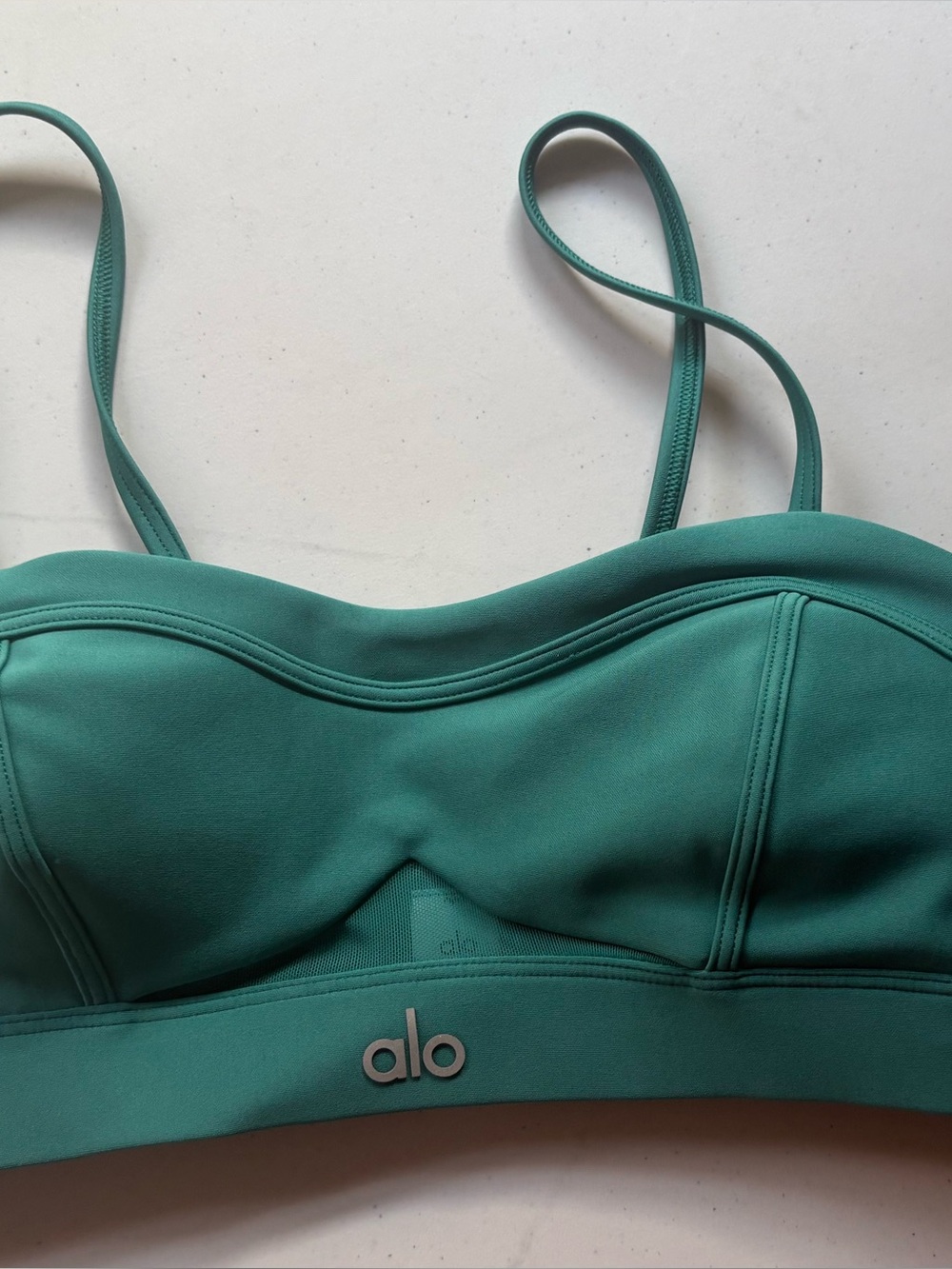 NWT Alo Yoga Softsculpt Amp It Up Short Sleeve Bra Emerald Isle Women's small